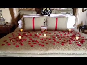 Tickle Pink Inn Romantic Room Decoration