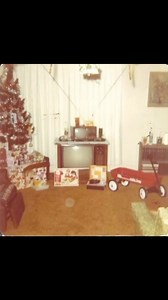 POV: It’s Christmas Eve in 1978 🎄✨What do you miss? 🤍 #nostaligia #1970s #70sholiday #holidaynostalgia #yachtrock #retroholiday #vintageholiday #late70s #film #retrostyle | Yacht Lobsters