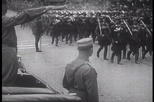 「1940年代 – ドイツによるデンマーク、ノルウェー、オランダ、ベルギー、フランスの侵攻と、ダンケルクでの英軍の避難を描く。」の動画素材（ロイヤリティフリー）4018969 | Shutterstock