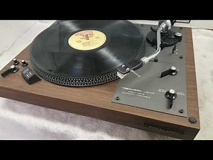 Realistic LAB-400 Turntable