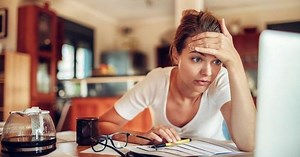 Scots urged to submit tax return before deadline to avoid £100 fine