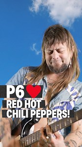Vi er så klar! 🌶️✌️❤️‍🔥 Der er nu kun under 1 uge til 'P6 Elsker Red Hot Chili Peppers: Just Give It Away!' Har du fundet tennissokken og den omvendte kasket frem? Lyt med d. 1. marts fra kl. 10 på P6. | P6 BEAT - DR