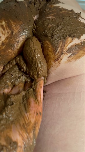Mature Creamy Poop