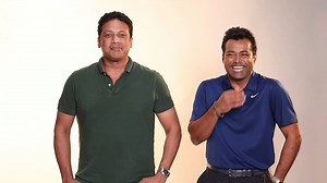 This giggle therapy session is bound to break the internet. #Breakpoint Streaming Now! #BromanceToBreakup | ZEE5