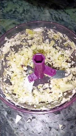 How to cut big cabbage in chopper 🥬