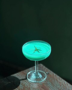 Step into a world of sophistication and fun!✨ Join us for Ladies Night at Colombo Court Hotel and savor our specially crafted cocktails: ✨Lady Lucky ✨Karma's Kiss ✨Sweet Lips ✨Beach Babe ✨Violet Vixen Whether you're celebrating with friends or enjoying a night out, these exquisite drinks are sure to make your evening unforgettable. A little secret: indulge and enjoy twice the charm. Reserve your table now - 0114645333 #ColomboCourtHotel #LadiesNigh #loftloungebar #boutiquehotel #WednesdayWonders