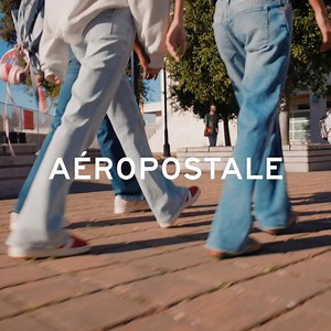 These flare jeans are giving 2000s energy. Low rise, cute AF, and ready to be your main denim. | Aeropostale