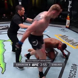 412K views · 10K reactions | STATEMENT MADE.  Volkov finishes Overeem in the second! #UFCVegas18 | UFC | Facebook