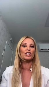 509K views · 3.6K reactions | A polémica está on fire! Cristina Ferreira obrigada a justificar-se sobre perfume que lançou para as zonas íntimas #flash @dailycristina | FLASH | Facebook