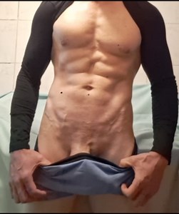 69Alpha Standing Cum – Ripped Abs Flex & Thick 7.5" Shoots Massive Load (Faceless)