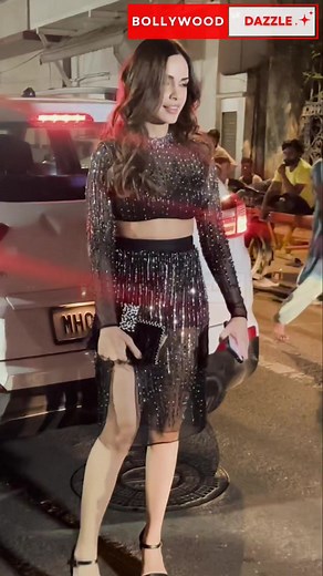 #Shazahn Padamsee spotted in Bandra. #shazahnpadamsee #actorssbollywood #bollywooddazzle #StarsEverywhere | Bollywood Dazzle