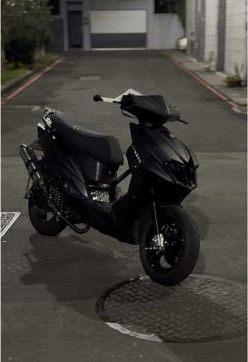 久違的來發片了#台中 #SMRT #jet #胖師傅 #女高中生