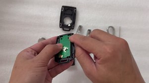 Key Fob Case for Chevy Silverado Colorado GMC Sierra 1500 2500 3500 HD Canyon 2014 2015 2016 2017 2018 2019 2020 2021 M3N-32337100 4 Button Keyless Entry Remote Key Fob Shell Replacement with Keychain