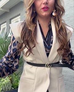 1K views · 14 reactions | SHOP THE LOOK! 殺 | Chickzfashion.nl | Facebook