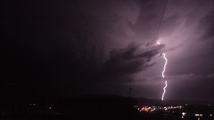 O furtuna de proportii a ravasit complet orasul australian Perth!