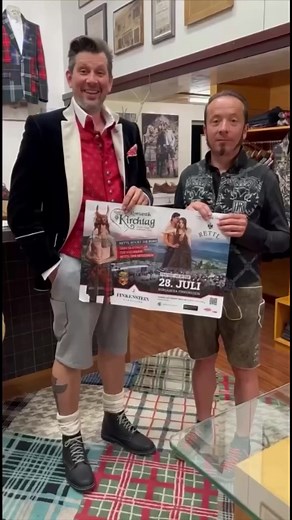 SAVE THE DATE 28.7.2023 @chris_kaye_entertainment @buzgi1 LIVE beim #Rettlromantikkirchtag auf der @burgarena.finkenstein - BE PART OF IT 💚#rettlrocktdieburg #musicandfashion #liveact #kiltandfashion #rettl1868 #moderation #elvisforever #elvisisalive | Rettl 1868 Kilts and Fashion