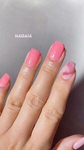 Watercolor dipped by base art ✨💅 pick up the powder with your finer brush 💕🎨 get your infinity art work with our powder & liquid system at home 🙋‍♀️#dipnails #pinknails #watercolorart #diynails #nailsdone | Nagaia Nail