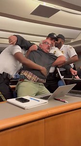 BREAKING: Journalist Sam Husseini ( Sam Husseini ) gets DRAGGED out of White House Press Briefing while calling out GAZA GENOCIDE & telling Blinken he should be IMPRISONED in the HAGUE! | 中華微視