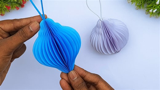 8.5K views · 72 reactions | How to make easy paper Xmas ornaments - Upcoming Christmas honeycomb crafts - Christmas decoration ideas #Crafts #Xmas2025 #Crafting | Mr. Creator | Facebook