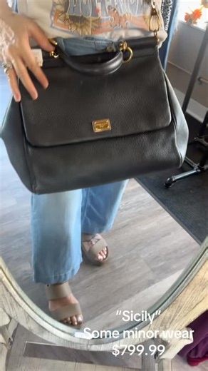 Imagine this beautiful purse waiting under the tree… just for you 🎄 | Second Chance Consignment Boutique