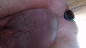 2.5 Inch plug makes my lips all swollen up