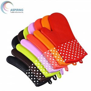 [Hot Item] High Temperature Resistance Printed Cotton Oven Gloves Mitts Bakeware