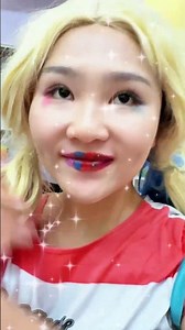 How Harley Quinn brings lipstick into the classroom#funny #shorts