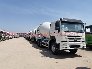 [Hot Item] Heavy-Duty Sinotruk HOWO Tx Nx Max 8X4 Mixer Truck