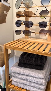 Middle-aged uncles who love cleanliness find clean men attractive. | Kfo Tech | Facebook