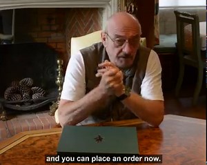 Ian Anderson opens the box on the Signature edition of Silent Singing, the complete collected lyrics with photographs. Full details at: https://jethrotulllyricbook.com/ | Rocket 88