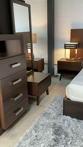 17K views · 205 reactions | Recámara Génova se puede vender de 4 formas: Opción 1: Cabecera + 2 buros + base de cama Opción 2: Cabecera + 2 buros + comoda con espejo Opción 3: Cabecera + 2 buros + cómoda con espejo + base de cama Opción 4: Por piezas ¿Que opcion y en que tamaño requieres tu recamara? CATALOGO DE RECAMARAS AQUI  https://www.alamomuebles.com/categoria-producto/recamaras/ | Alamo Muebles | Facebook