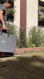 76K reactions · 6.1K shares | Quick to install 160 watts Portable Solar Panel #EcoFlow #River2Pro | Omell Cruz | Facebook