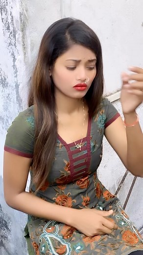 41K views · 1.9K reactions | Dhodhi Pa Phatke Piyava Khaeni  @chhotuchhaliya.5238 #DhodhiPqPhatkePiyavaKhaeni #trending #bhojpuri #bhojpurireels #trendingreels | Poonam Singh | Facebook