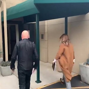 31K views · 311 reactions | Watch @theellenshow today. Spread the word. #DealOrNoDeal | Howie Mandel | Facebook