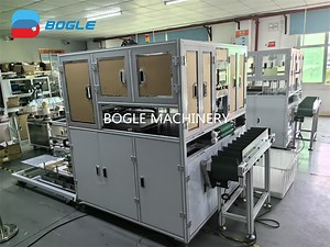 [Hot Item] Disposable Polythylene HDPE LDPE CPE TPE EVA Poly PE Plastic Aprons Folding Machine
