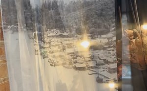 Apinya Sakuljaroensuk on Reels