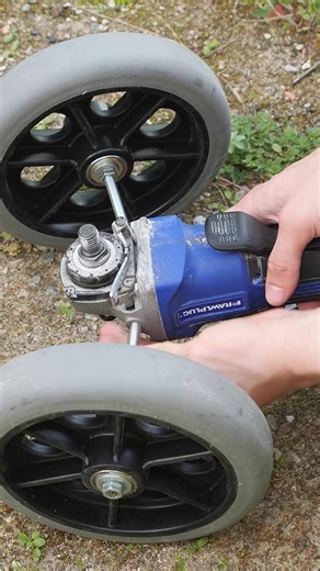 3.5K views | Genius DIY Grass Trimmer! | Trendy Lounge | Facebook