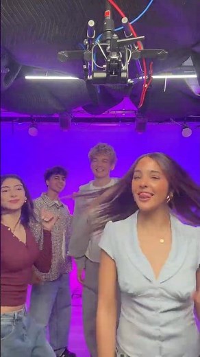 Girls or Boys? 🤔 JET SET DANCE 2026 #Shorts #Viral #Trending #OOTD #fypシ