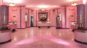 Celebrity Memories of The Hollywood Museum with Chrystee Pharris from "Scrubs" (2001 - 2010), "General Hospital," and "Goliath." | The Hollywood Museum