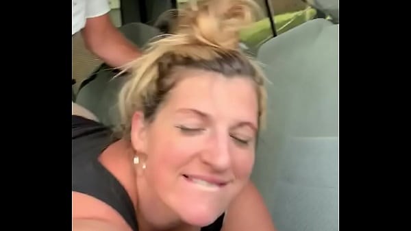 Fucking girl from walmart in the parking lot public pawg - dirty dannybear