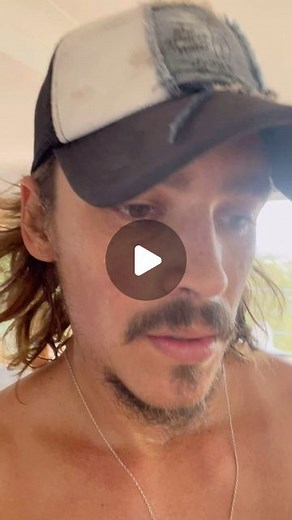 Brenton Thwaites on Instagram: "Today didn’t feel great but glad I got off my 🍑 I have always wanted to do triathlon’s and never took action (until @alanritchson told me he did one. Alan’s tells you he’s DONE shit. Never ‘I’m thinking of doing…’) I decided to start. They sucked. Hated running, hated riding, scared of sharks. Tri’s were perfect. It was the hard physical thing that got my head and spirit centered again. My last one I walked 7 of 10k and although was proud to finish my firs