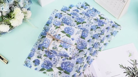 100 Sheets Watercolor Hydrangea Tissue Paper, 20x14 Inch Blue Hydrangea Flower Patterns Wrapping Tissue Paper for Valentine Birthday Wedding Bridal Shower Party Supplies
