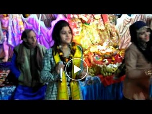 // Odh ke chunariya laal by singer vanshika maurya // Jagran 31-12-18 // Rohini sector-20 //