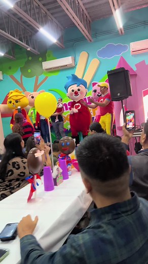 Cerpa Espectáculos Infantiles: Plim Plim y Abejita Chiquitita