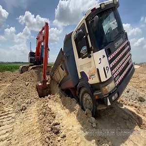 32K views · 374 reactions | Amazing dump trucks stuck deep in mud recovery by Hitachi excavator successful | Khu | Facebook