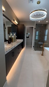 28K views · 545 reactions |  Rate this Luxurious Master Bath from the Palm Beach Model Home! ✨ We’re in awe of this stunning interior design! Let us know your thoughts with emojis and hashtags below:  #LuxuryLiving #InteriorDesign #PalmBeach #MasterBath #HomeGoals #DreamHome #BathroomDesign #LuxuryHomes #RateThis #EmojisOnly  | Alexa Alvarez Realtor | Facebook