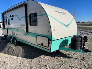 New 2024 Gulf Stream RV Vintage Cruiser 23RSS Travel Trailer