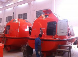 [Hot Item] Solas GRP 96kg/Person Totally Enclosed Lifeboats