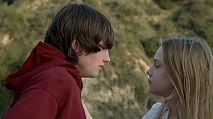 Winged Creatures (2008)💎