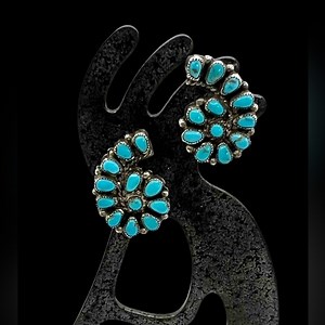 Antique Zuni Sterling Silver Natural Turquoise Cluster Screw Back Earrings